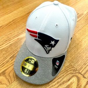 New England Patriots hat.  Fitted - size 6 7/8.  Brand: New Era.